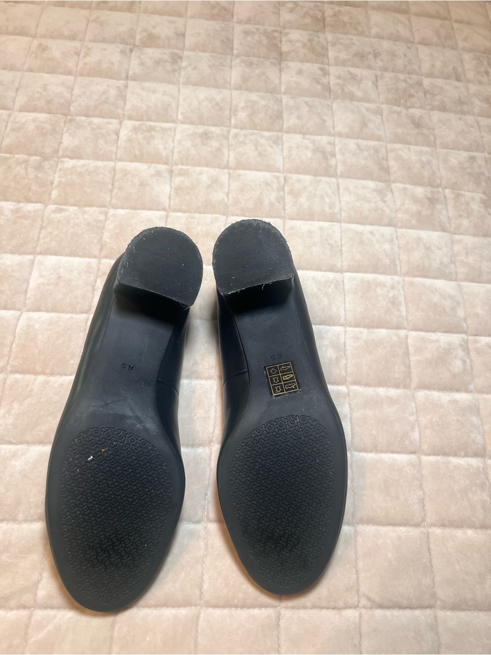 Tory Burch Janey Pumps in black leather - Picture 5 of 6